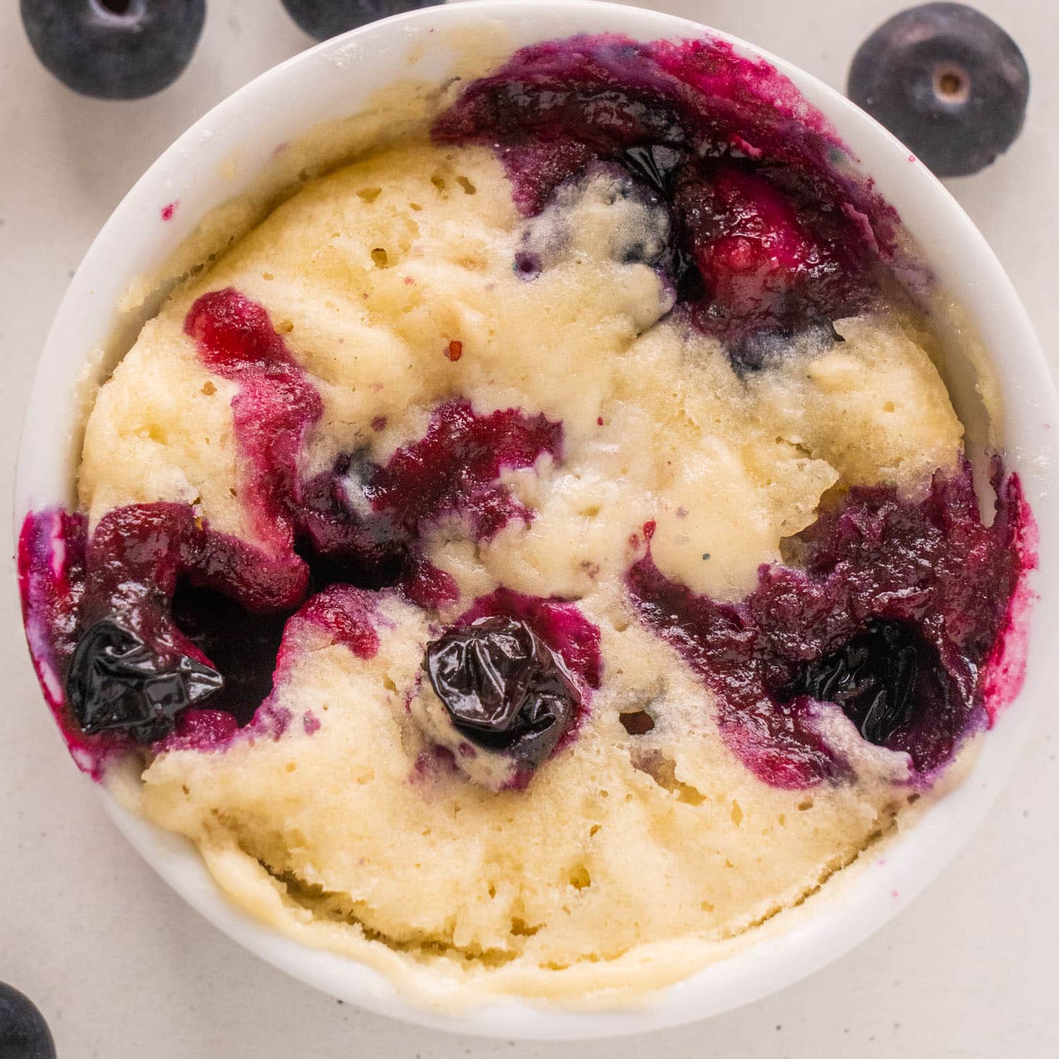 Fluffy Blueberry Sponge Mug Cake: Single-Serve Microwave Delight